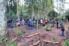Pflanzaktion-zum-Einheitsbuddeln-Citizens-Forests