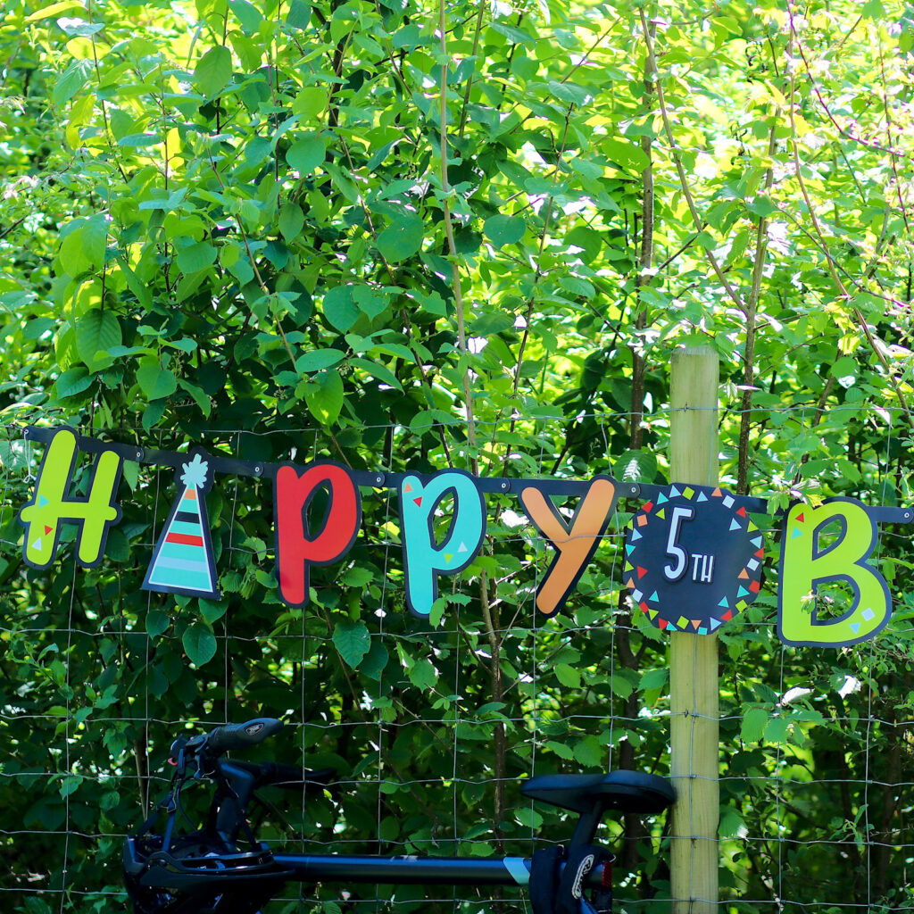 Pflanz in den Mai am 5. Geburtstag von Citizens Forests