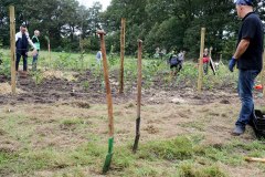 Einheitsbuddeln-2021-Citizens-Forests-Tiny-Forest